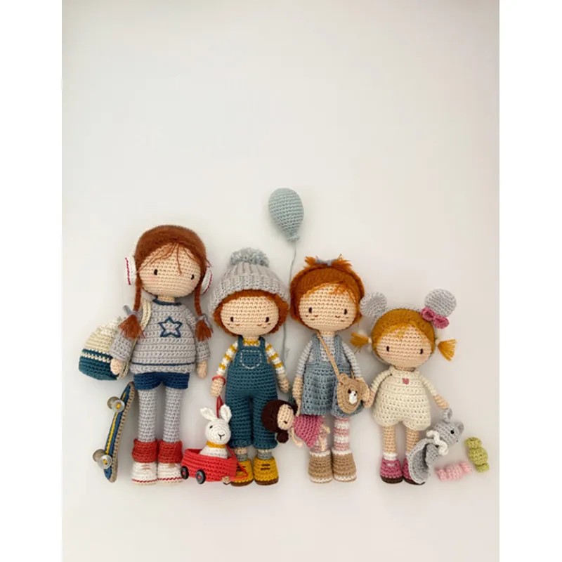 LA FAMILLE DE LULU AU CROCHET
