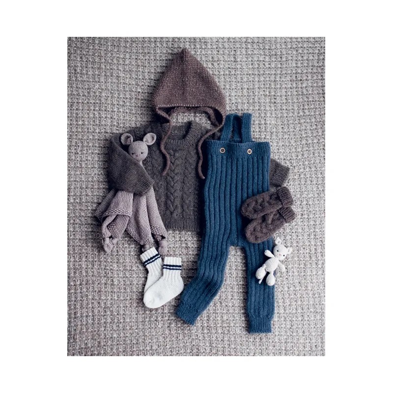 LIVRE ADORABLE LAYETTE AU TRICOT