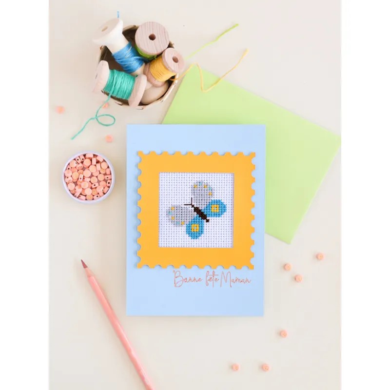 JE DÉCOUVRE LE POINT DE CROIX